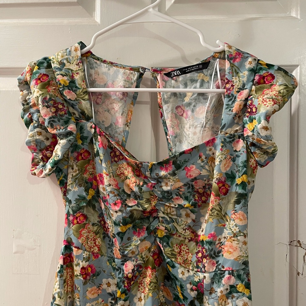 Zara dress - Picture 2 of 5